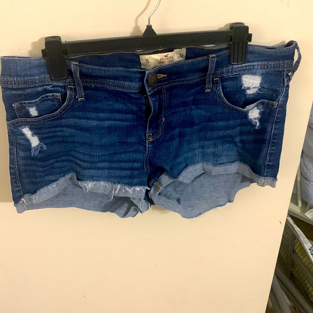 New Hollister shorts